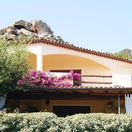 Della Marina Feriehus Porto Cervo