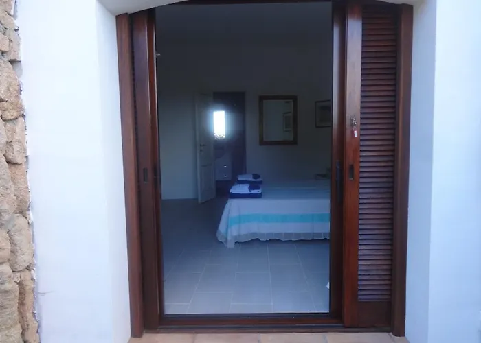 Della Marina Nyaraló *